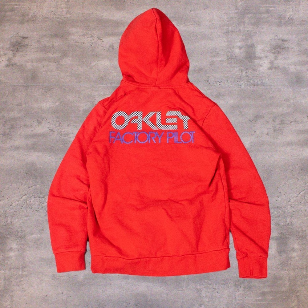 Oakley Factory Pilot Y2K Style Custom Fit Streetwear Bright Red Hoodie Sweater